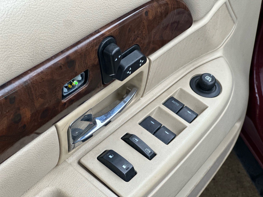 2009 Mercury Grand Marquis Image 15