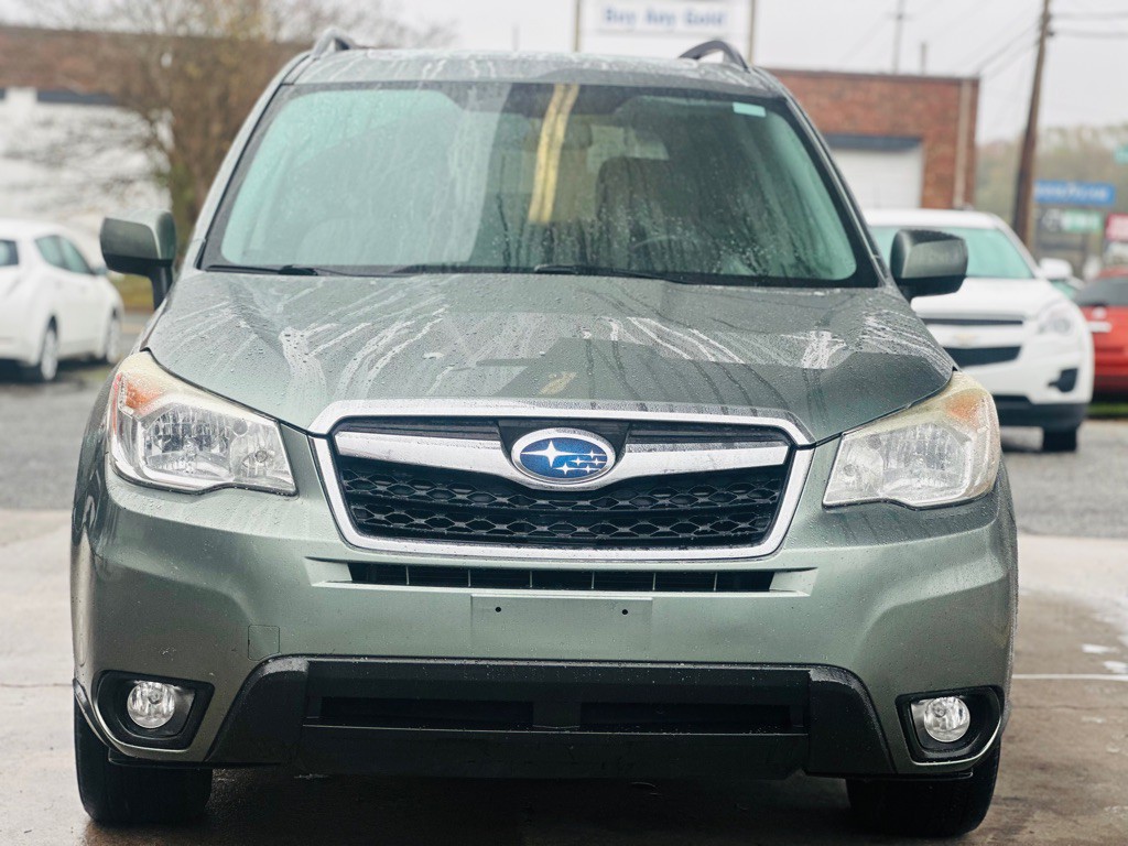 2015 Subaru Forester Image 2