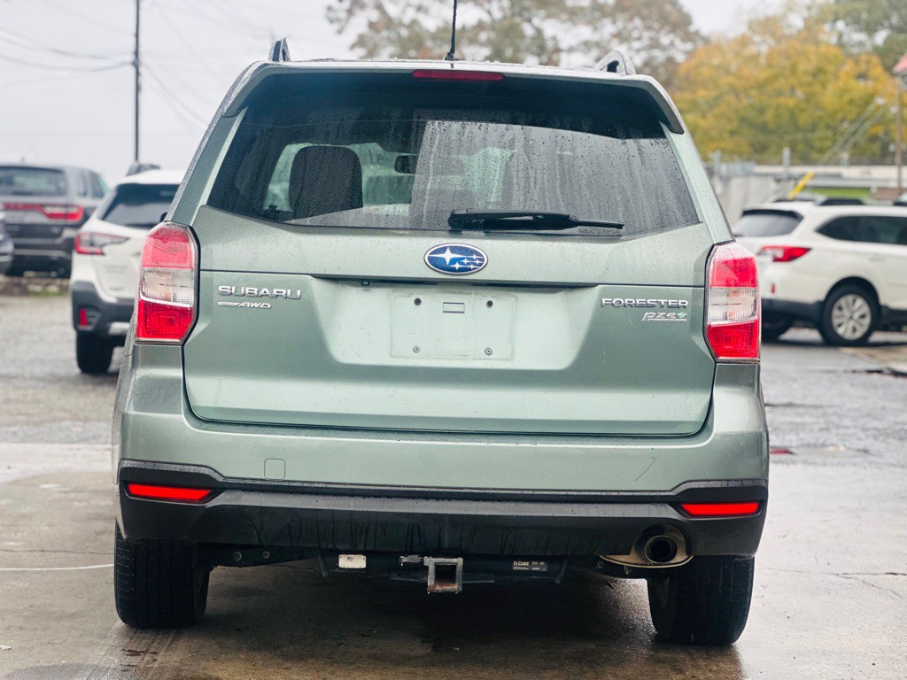 2015 Subaru Forester Image 7