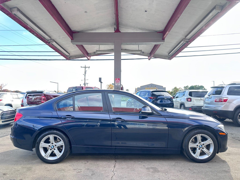 2015 BMW 3 Series Image 6