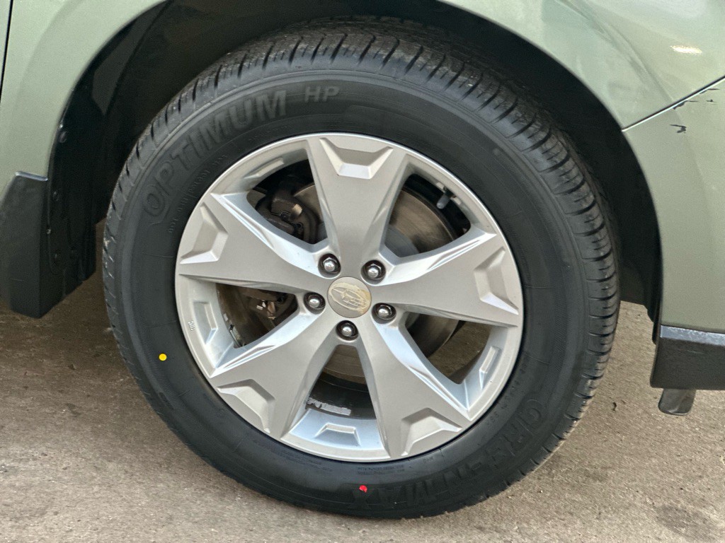 2015 Subaru Forester Image 4