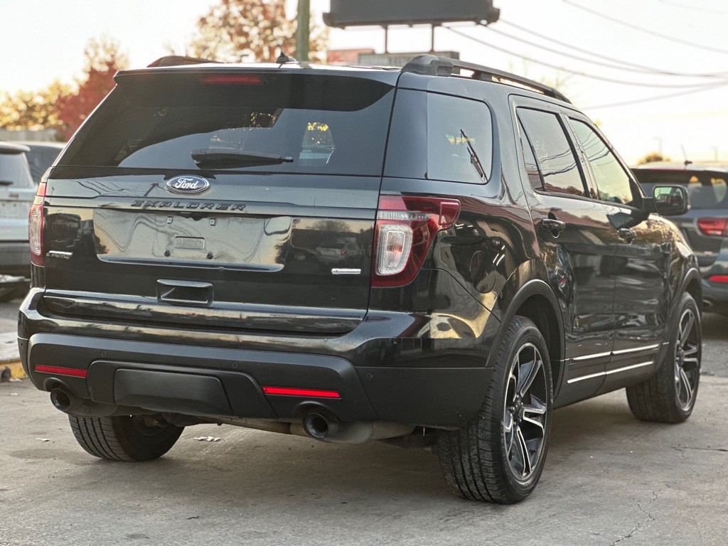 2015 Ford Explorer Image 6