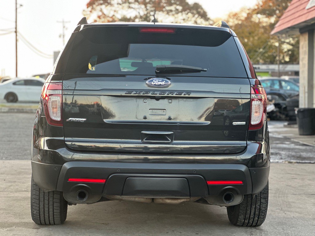 2015 Ford Explorer Image 7