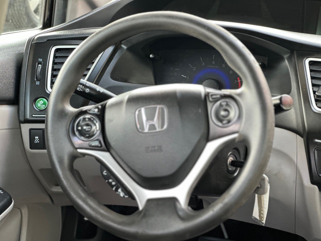 2015 Honda Civic Image 8