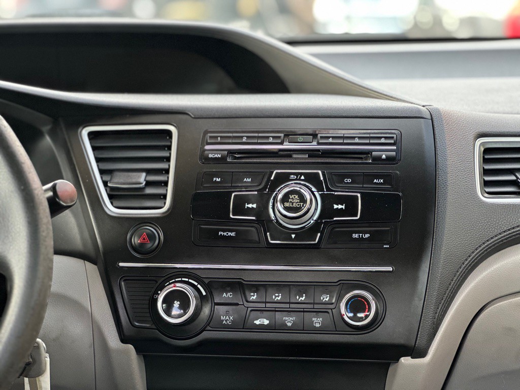 2015 Honda Civic Image 10
