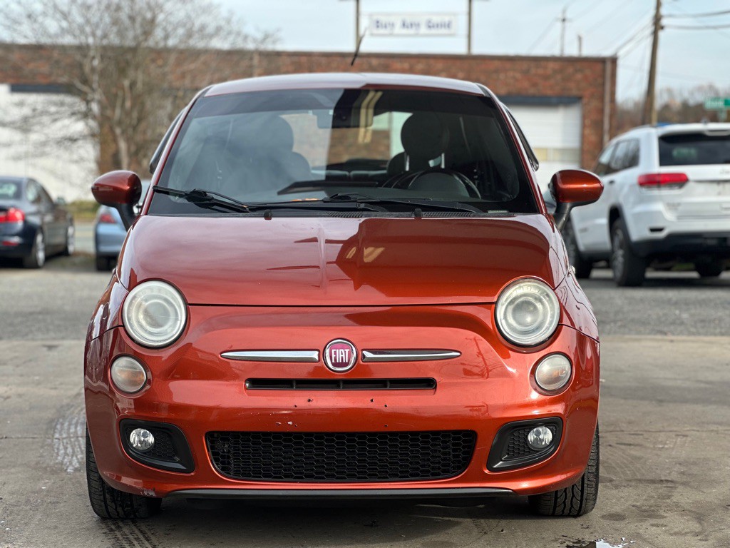 2012 FIAT 500 Image 2