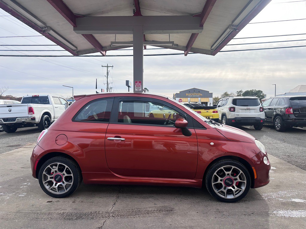 2012 FIAT 500 Image 4