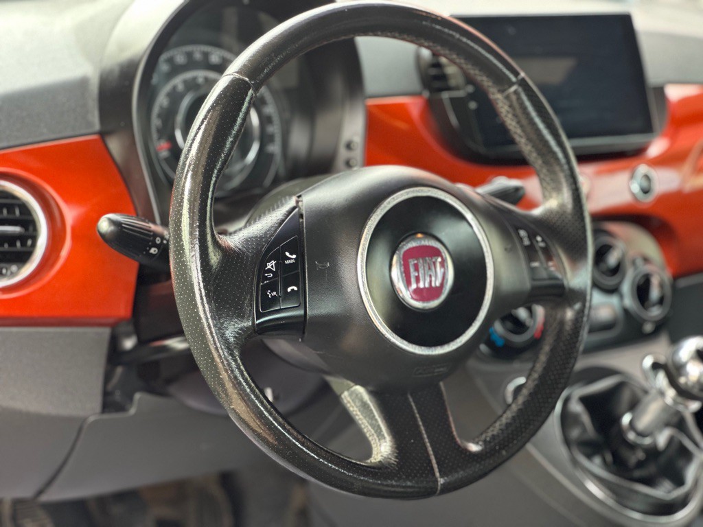 2012 FIAT 500 Image 8