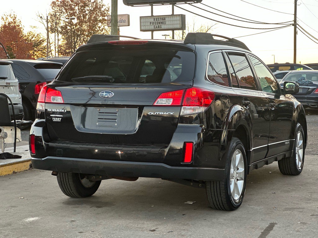 2013 Subaru Outback Image 6