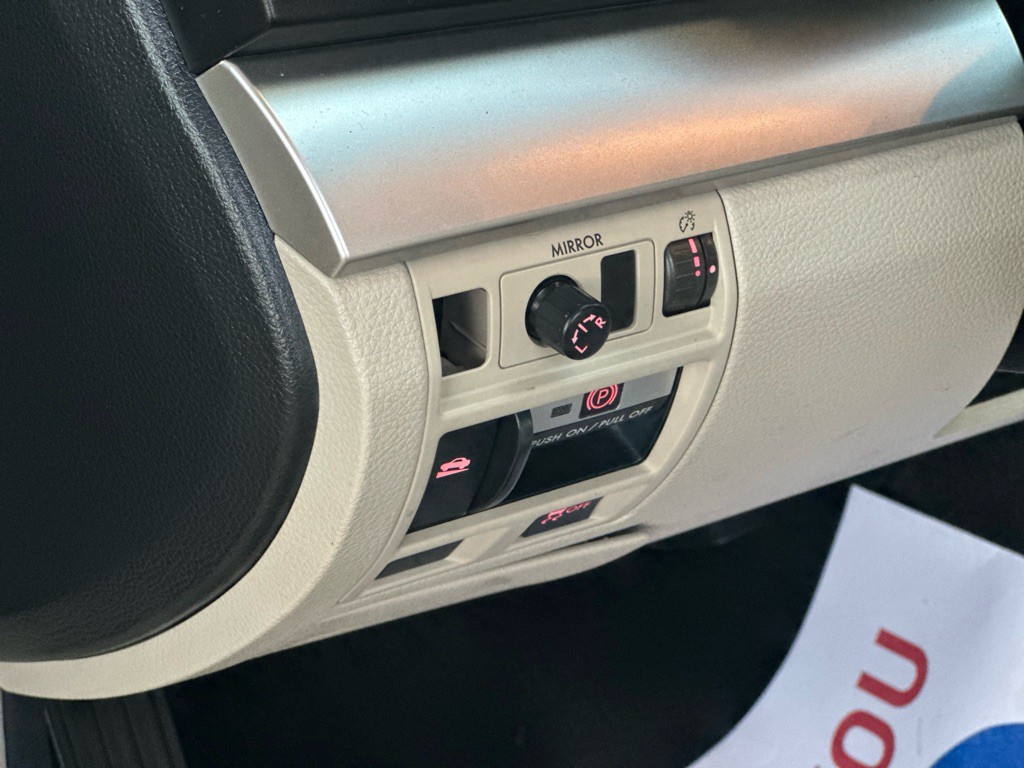 2013 Subaru Outback Image 11