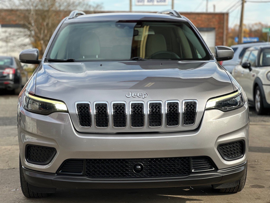 2021 Jeep Cherokee Image 2