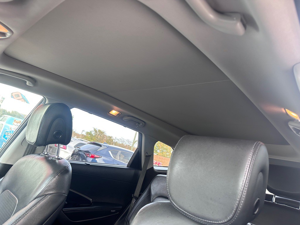 2014 Hyundai Santa Fe Image 18