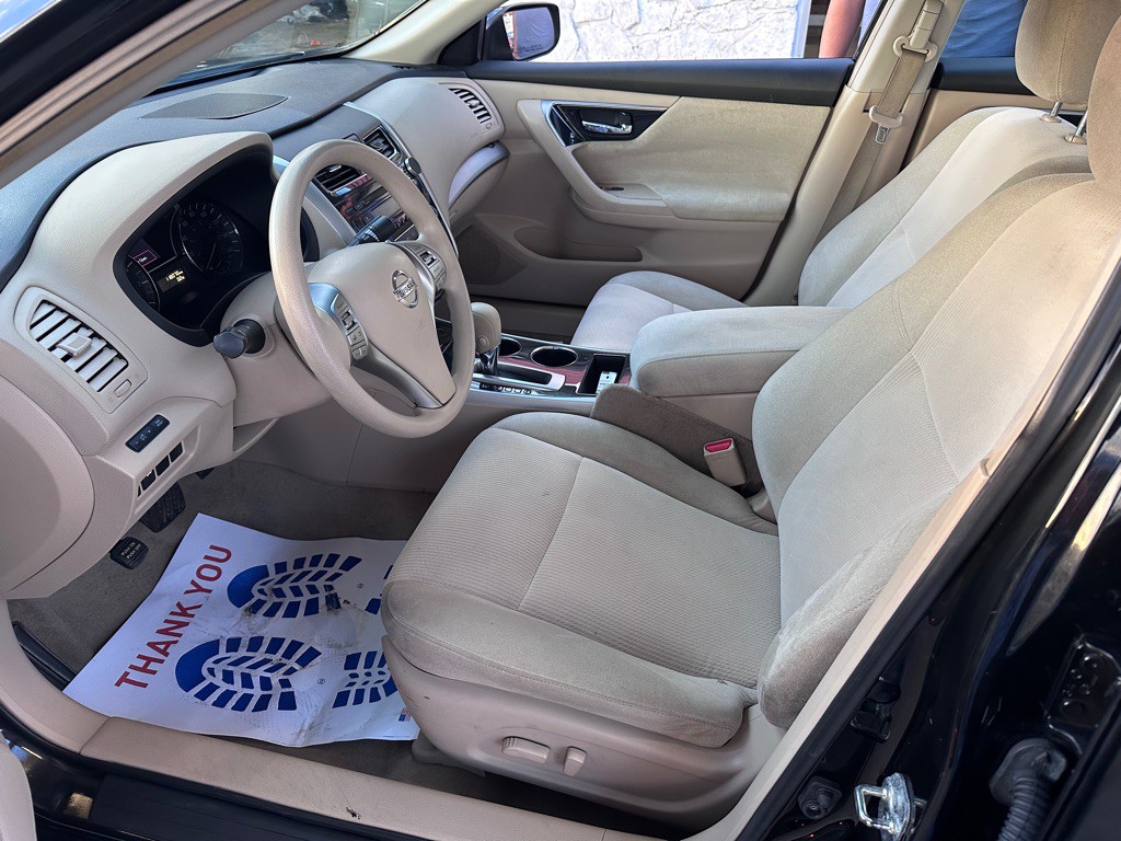 2013 Nissan Altima Image 18