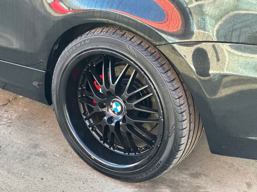 2012 BMW 1 Series Image 8