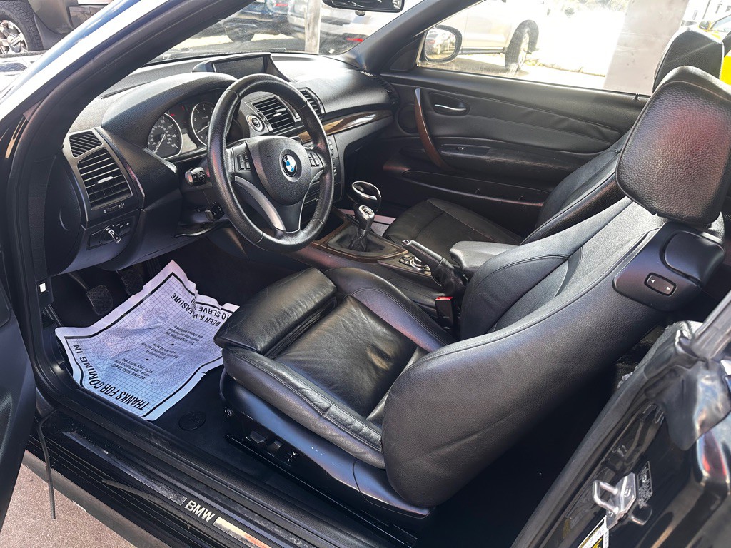 2012 BMW 1 Series Image 10