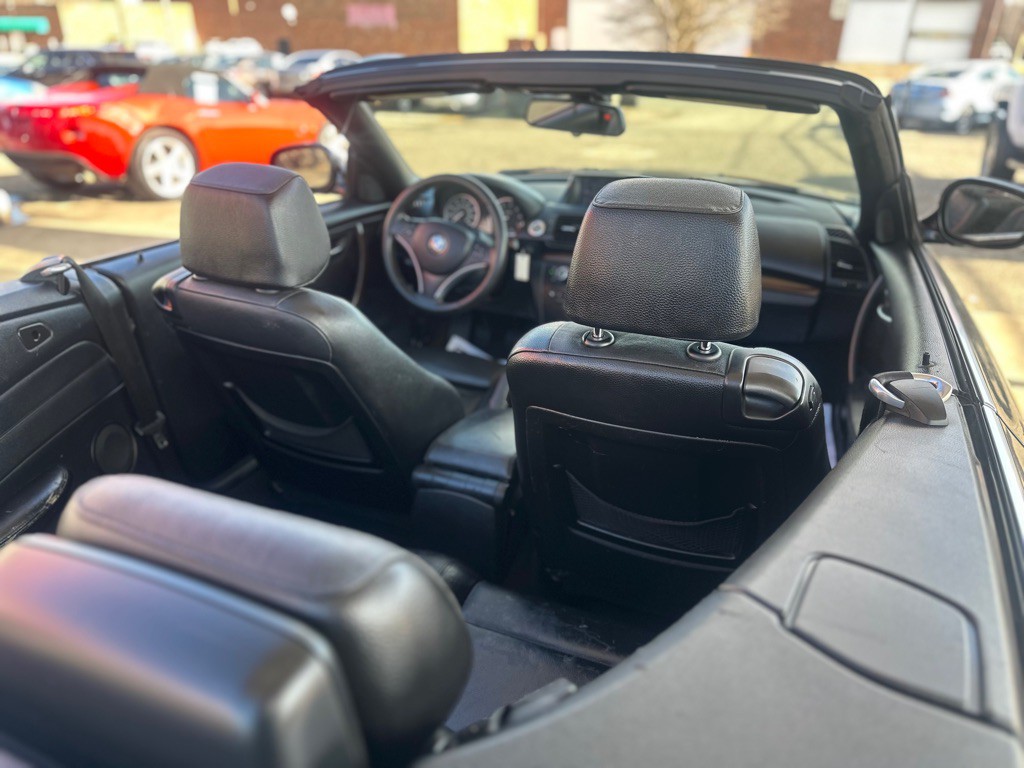 2012 BMW 1 Series Image 19