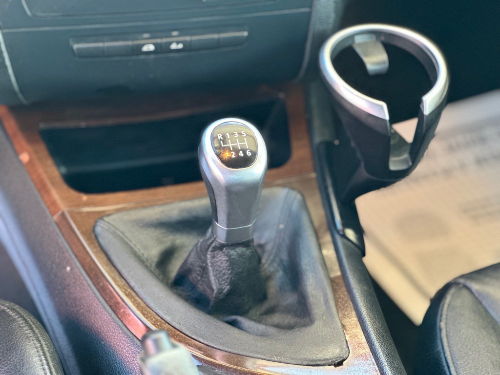 2012 BMW 1 Series Image 20