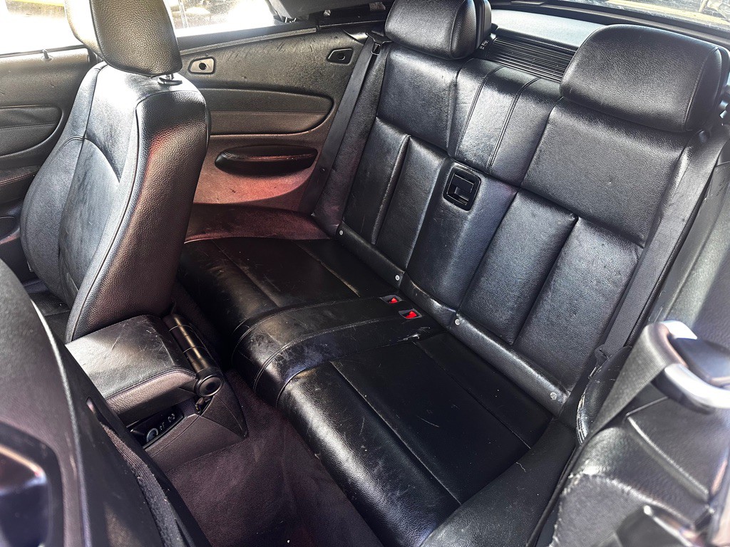 2012 BMW 1 Series Image 22