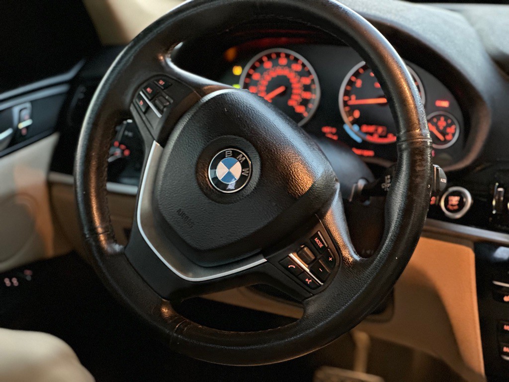 2017 BMW X3 Image 12