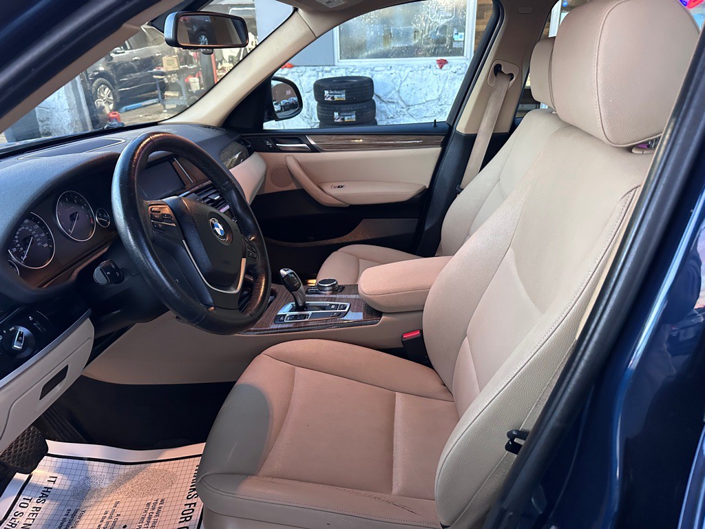 2017 BMW X3 Image 13