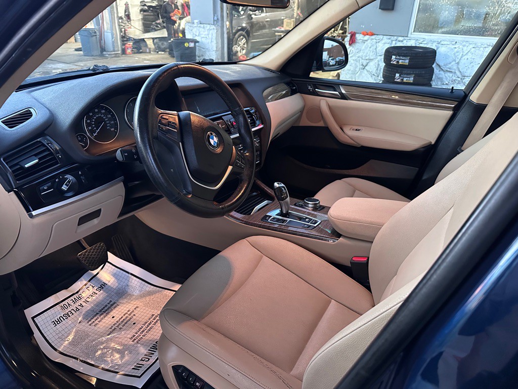 2017 BMW X3 Image 14