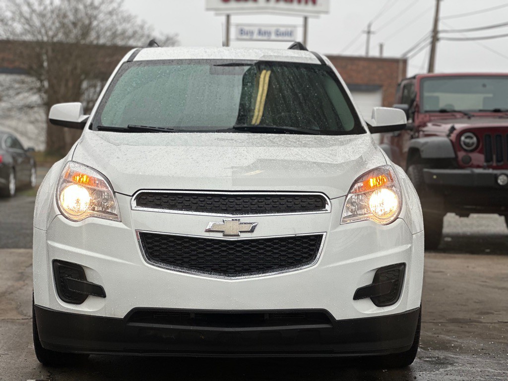 2012 Chevrolet Equinox Image 2