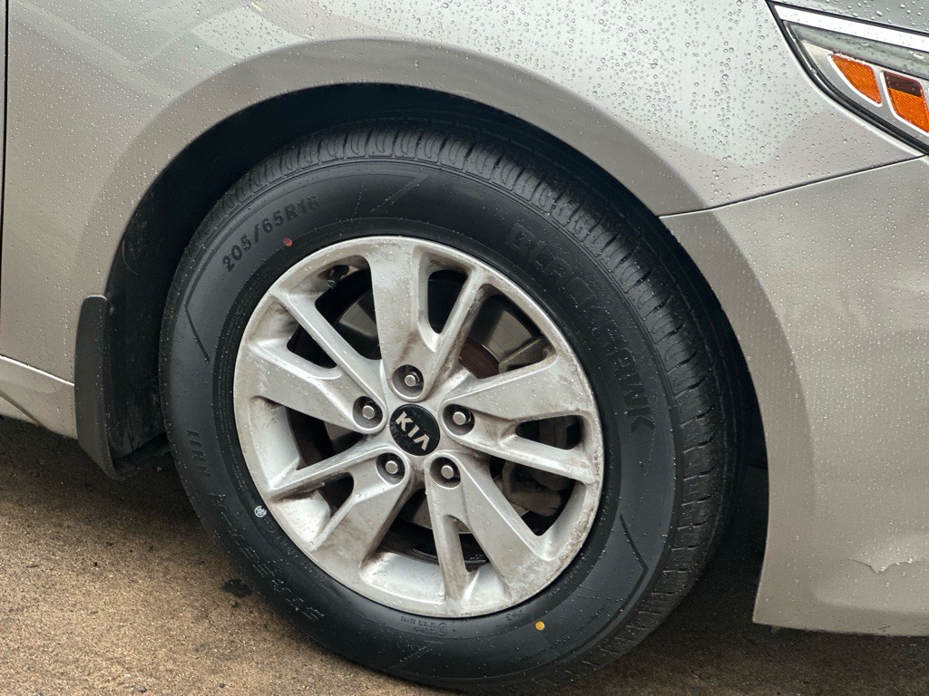 2016 Kia Optima Image 5