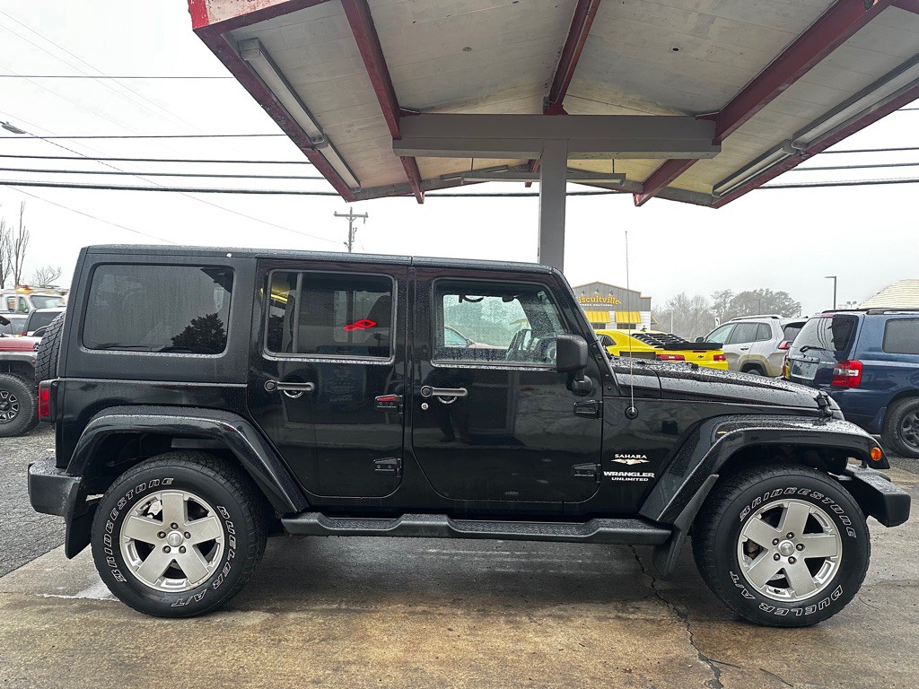 2012 Jeep Wrangler Unlimited Image 7