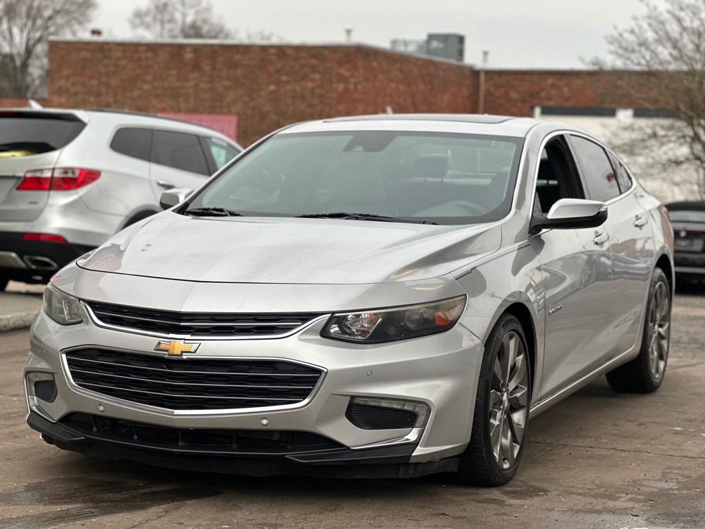 2016 Chevrolet Malibu Image 3