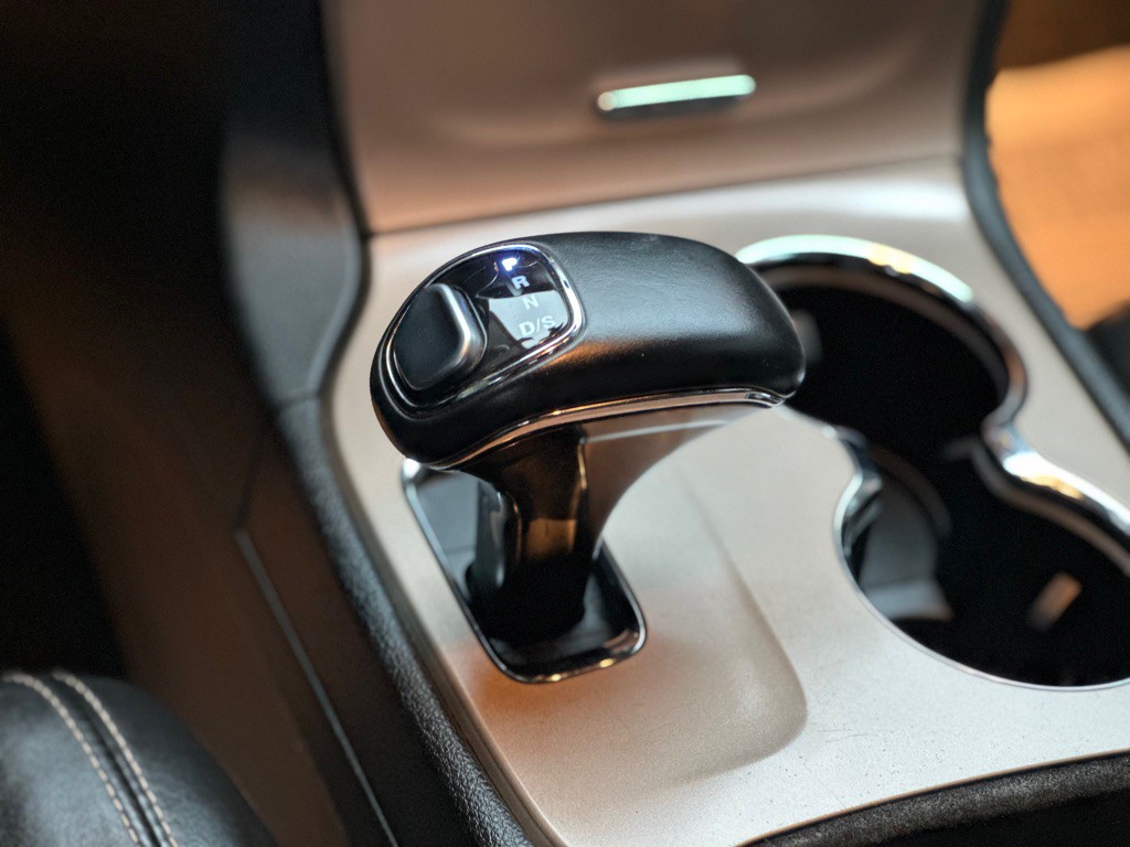 2015 Jeep Grand Cherokee Image 13