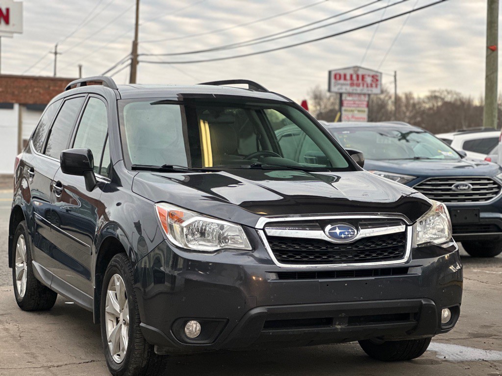 2016 Subaru Forester Image 1