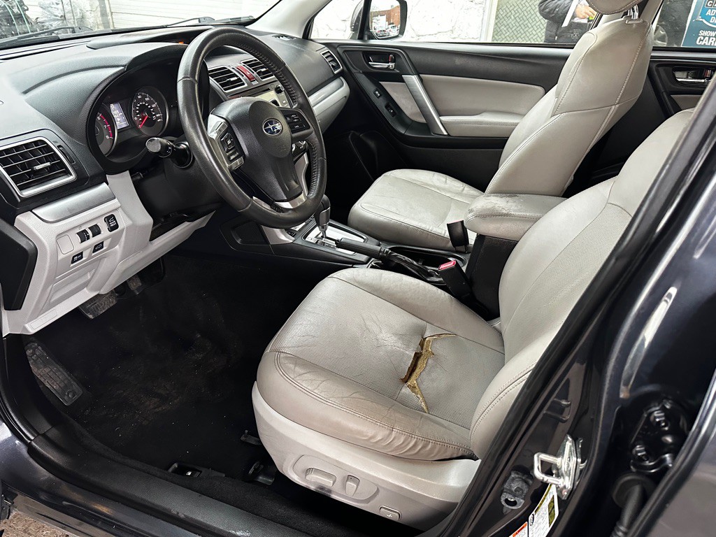 2016 Subaru Forester Image 11