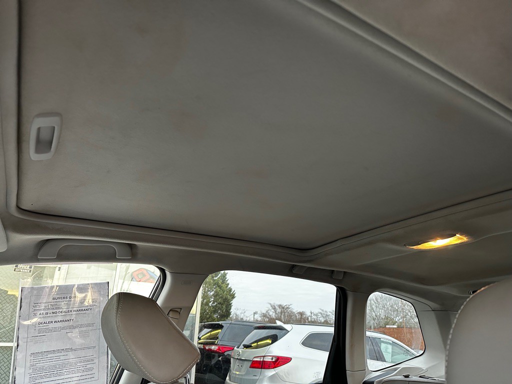 2016 Subaru Forester Image 13