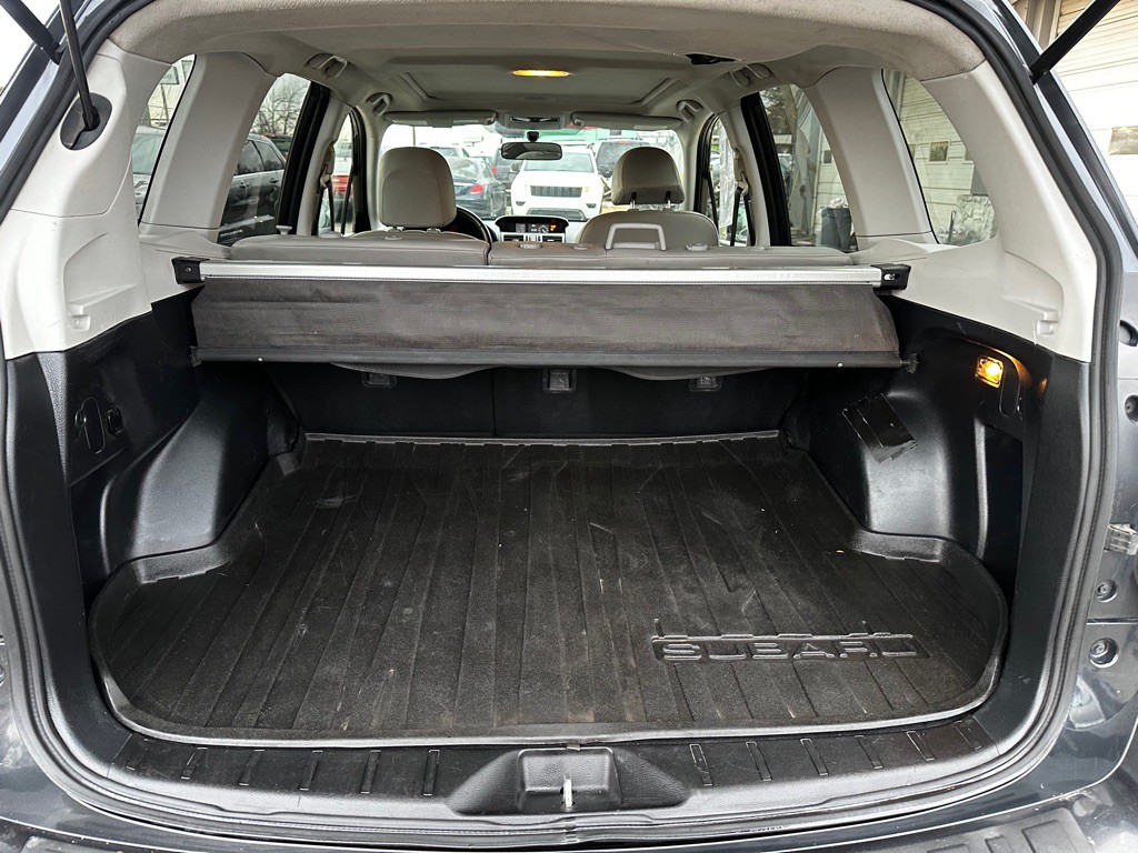 2016 Subaru Forester Image 15