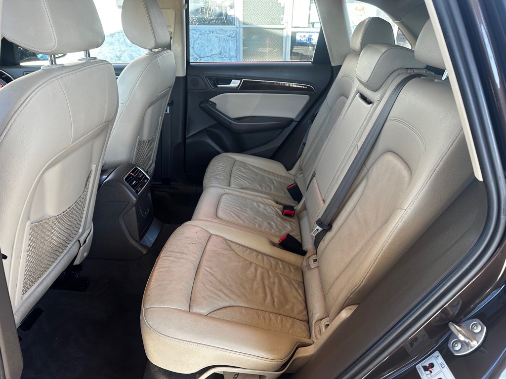 2015 Audi Q5 Image 17