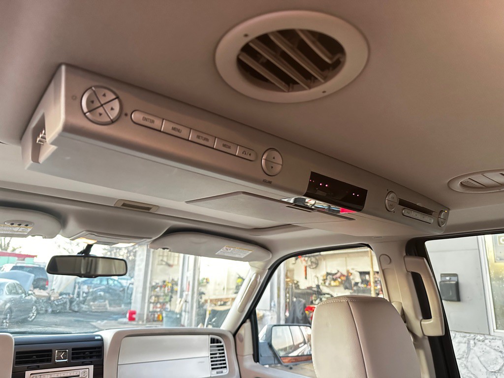 2008 Lincoln Navigator Image 12