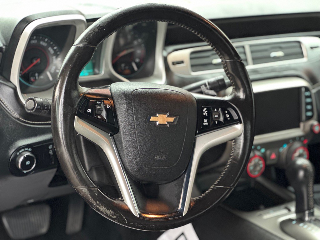 2013 Chevrolet Camaro Image 12