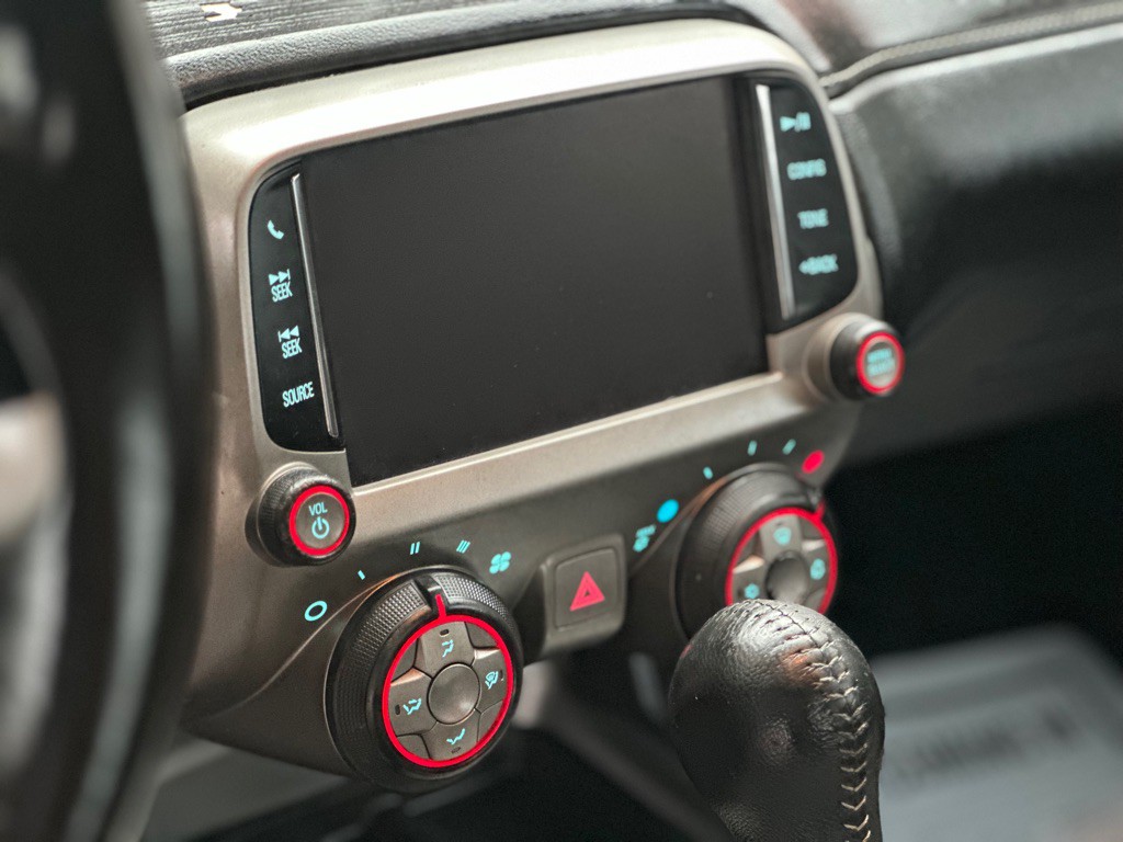 2013 Chevrolet Camaro Image 13