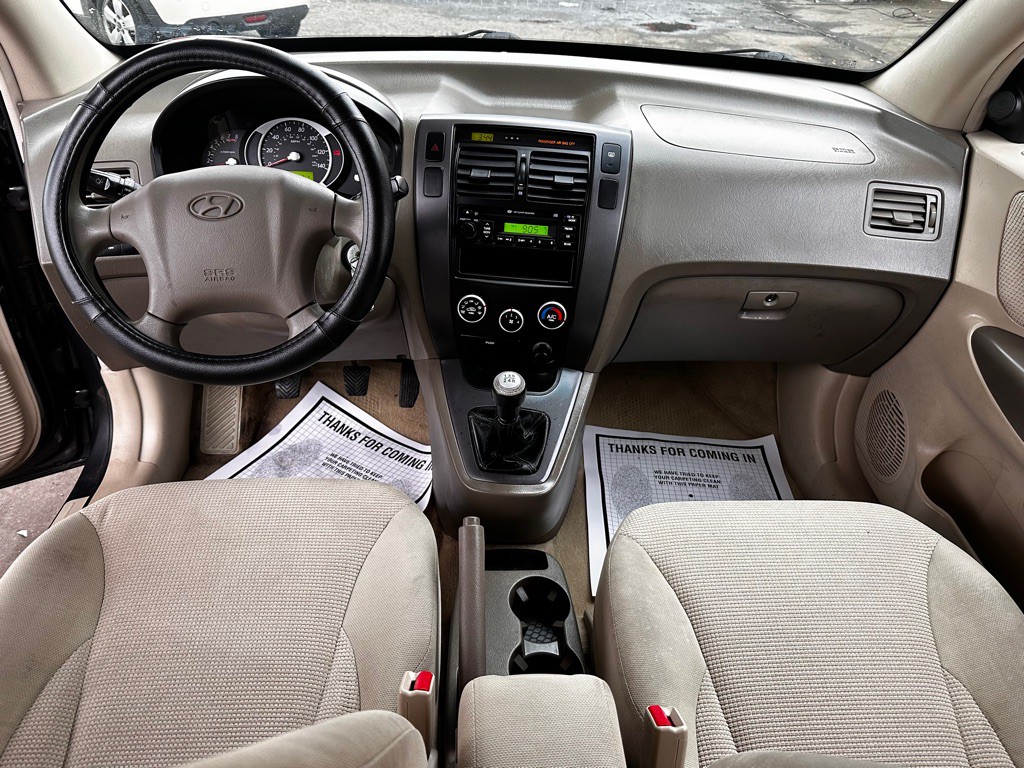 2007 Hyundai Tucson Image 14
