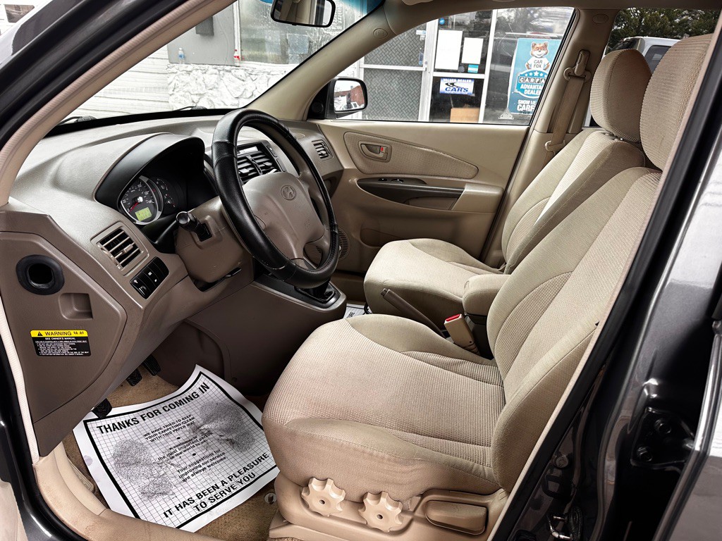 2007 Hyundai Tucson Image 16