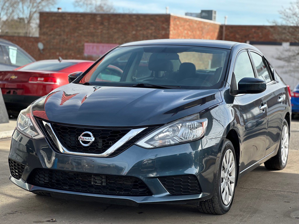 2017 Nissan Sentra Image 3