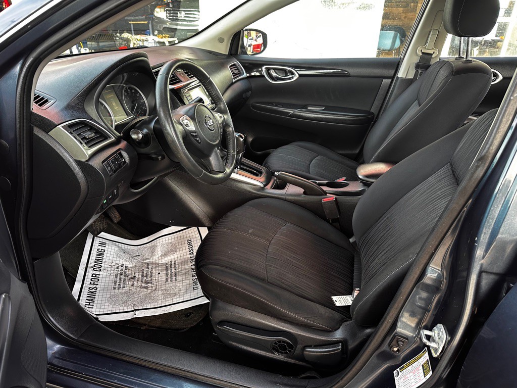 2017 Nissan Sentra Image 14