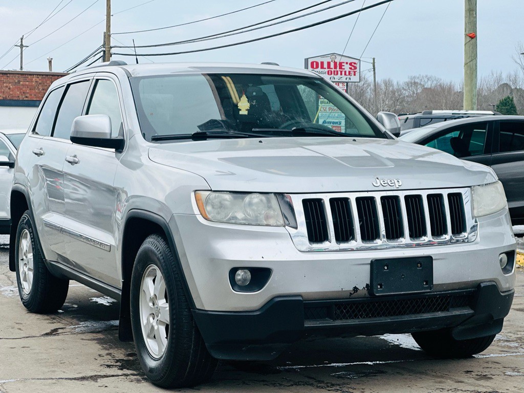 2011 Jeep Grand Cherokee Image 4
