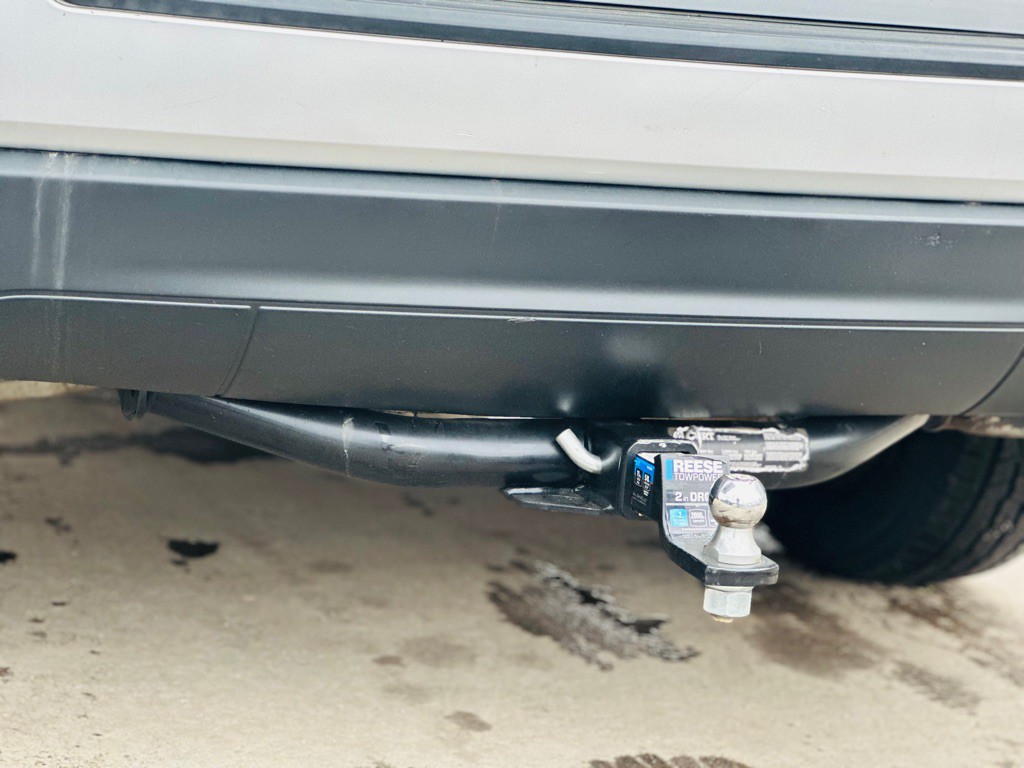 2011 Jeep Grand Cherokee Image 10