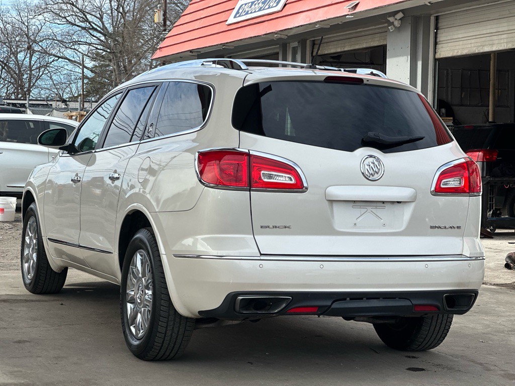 2015 Buick Enclave Image 7