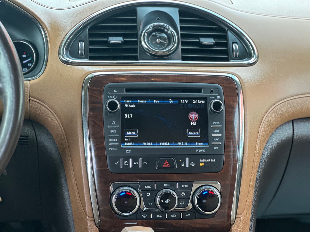 2015 Buick Enclave Image 9