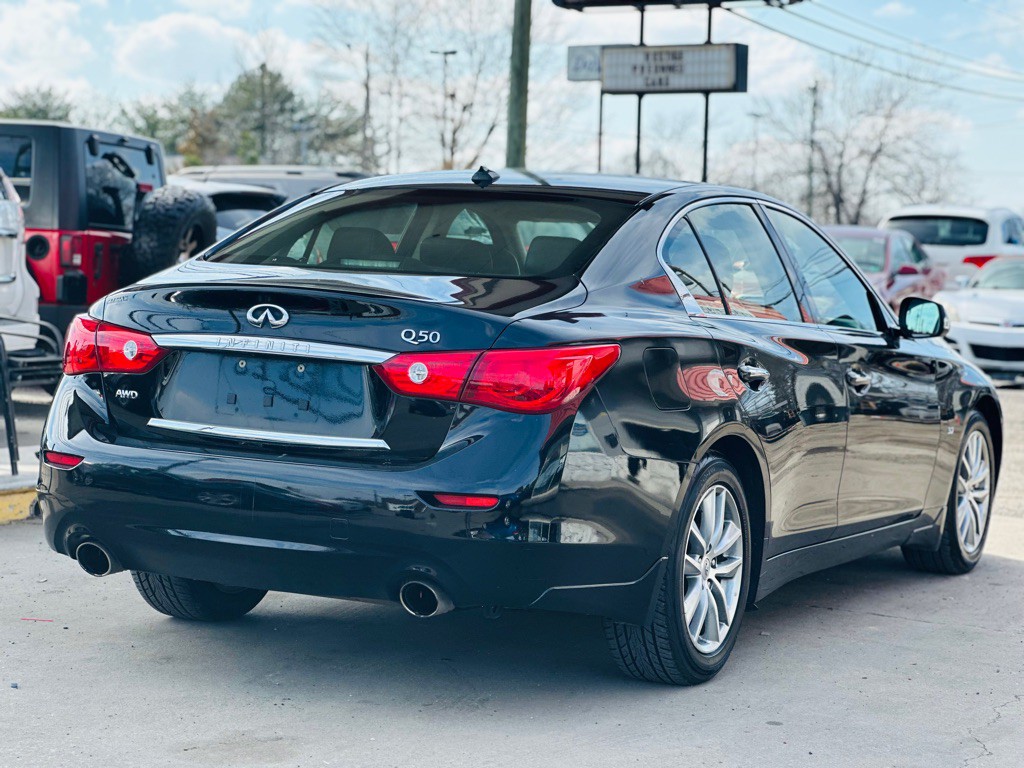 2015 INFINITI Q50 Image 5