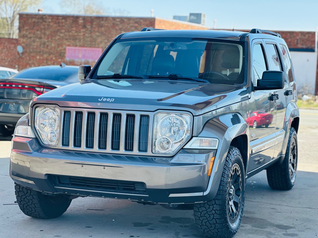 2012 Jeep Liberty Image 3