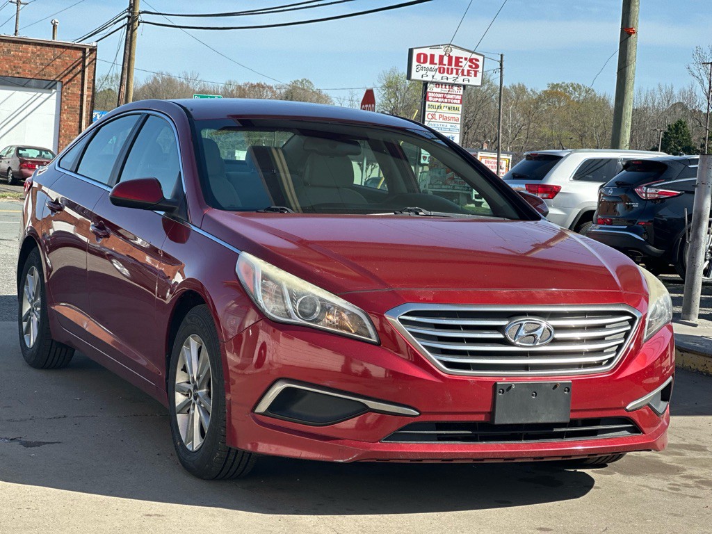 2016 Hyundai Sonata Image 1