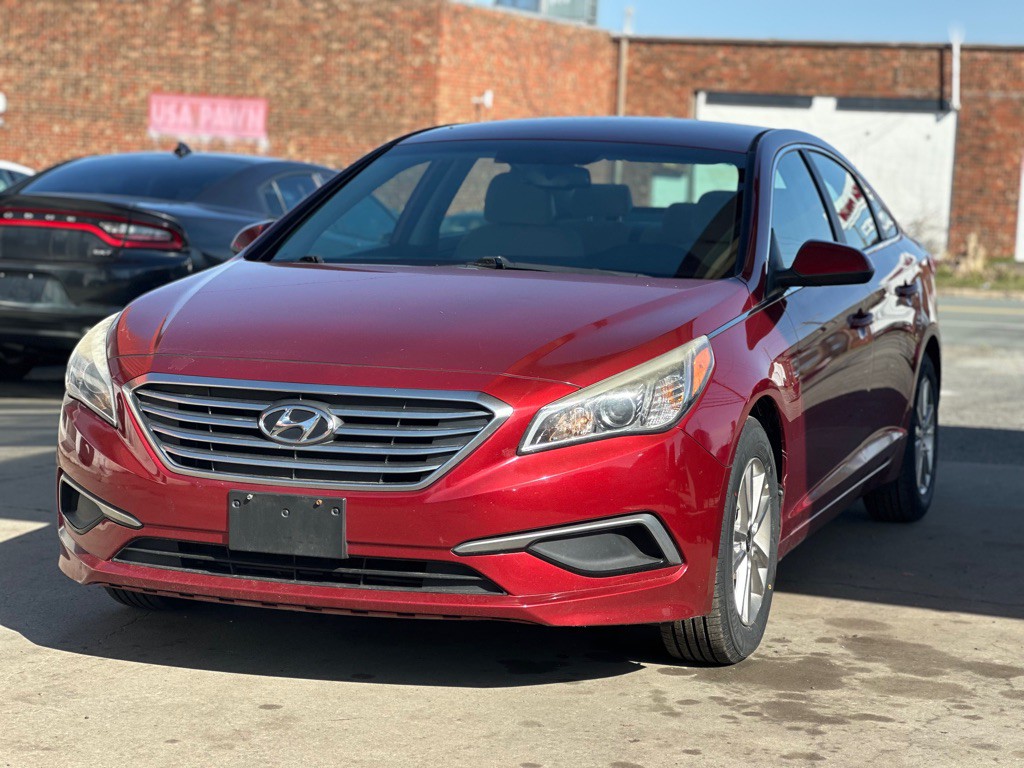 2016 Hyundai Sonata Image 3